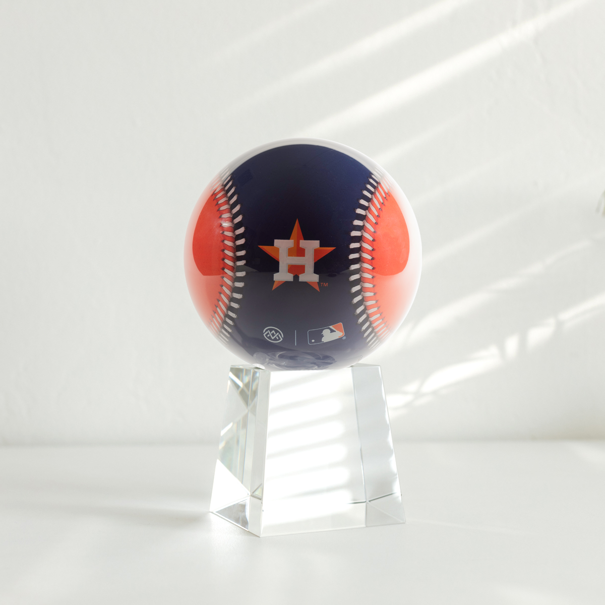 MLB® ASTROS™ GLOBE ( Region Limit) - MOVA EU