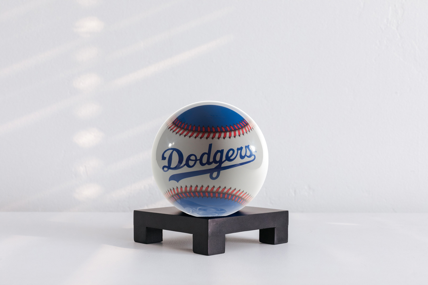 MLB® DODGERS™ GLOBE (Region Limit) - MOVA EU