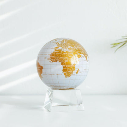 WHITE AND GOLD GLOBE - MOVA EU