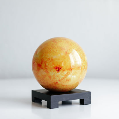 SUN GLOBE | Sun globe turns using ambient light - MOVA EU