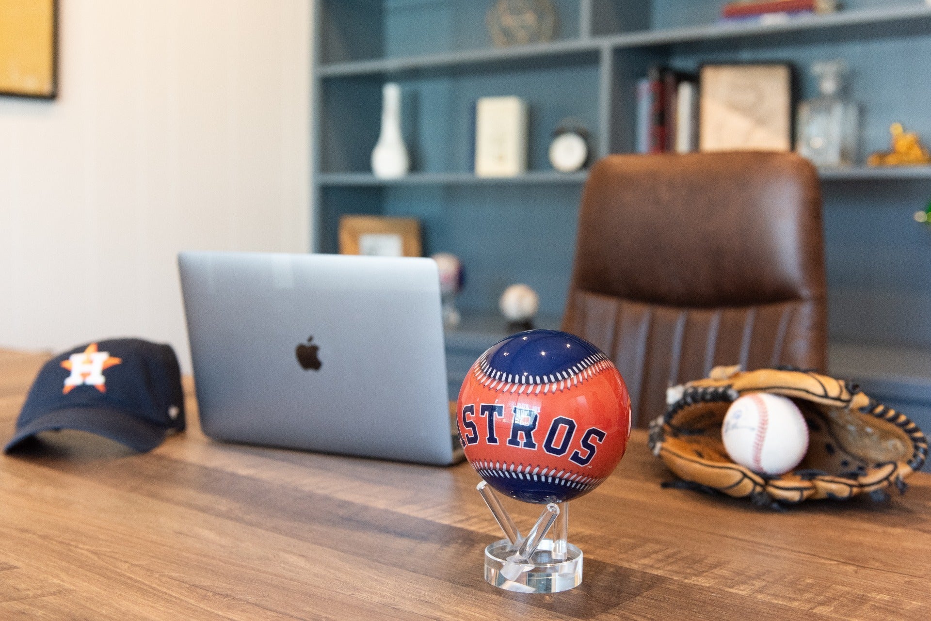 MLB® ASTROS™ GLOBE ( Region Limit) - MOVA EU