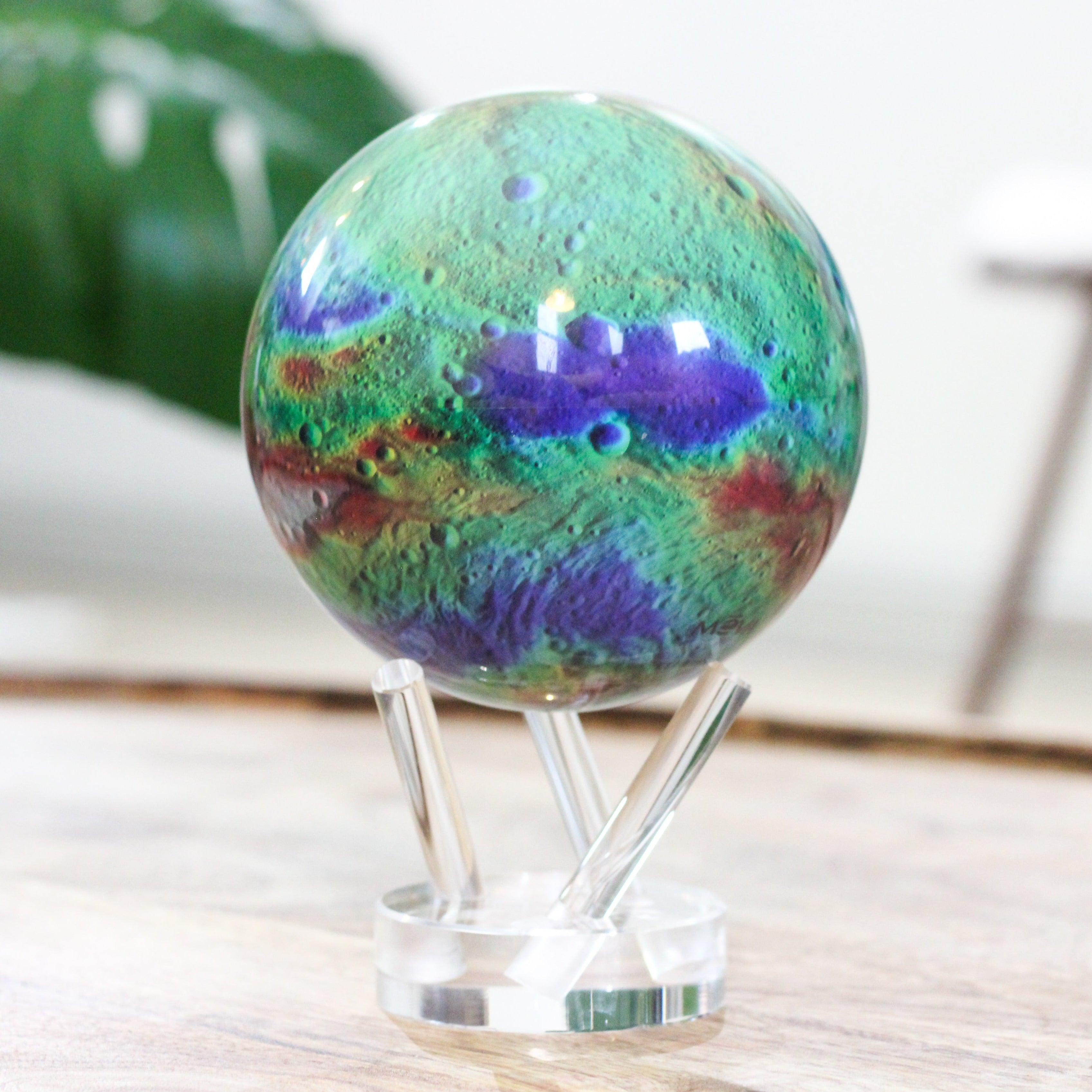 VESTA ASTEROID GLOBE | Turns using ambient light - MOVA EU