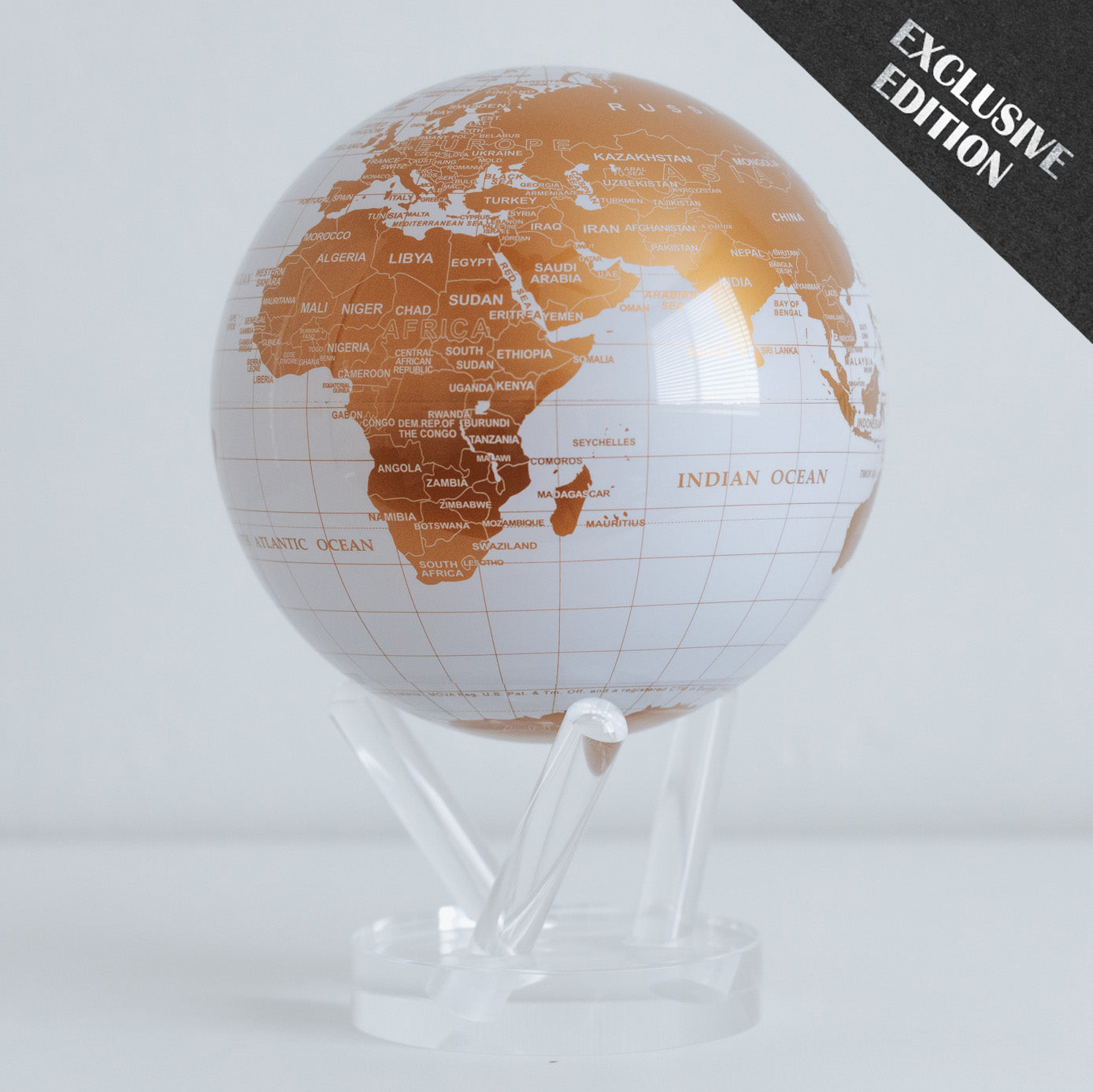 WHITE AND GOLD GLOBE - MOVA EU