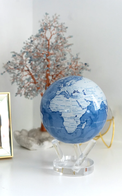 SKY BLUE AND WHITE GLOBE | MOVA EU